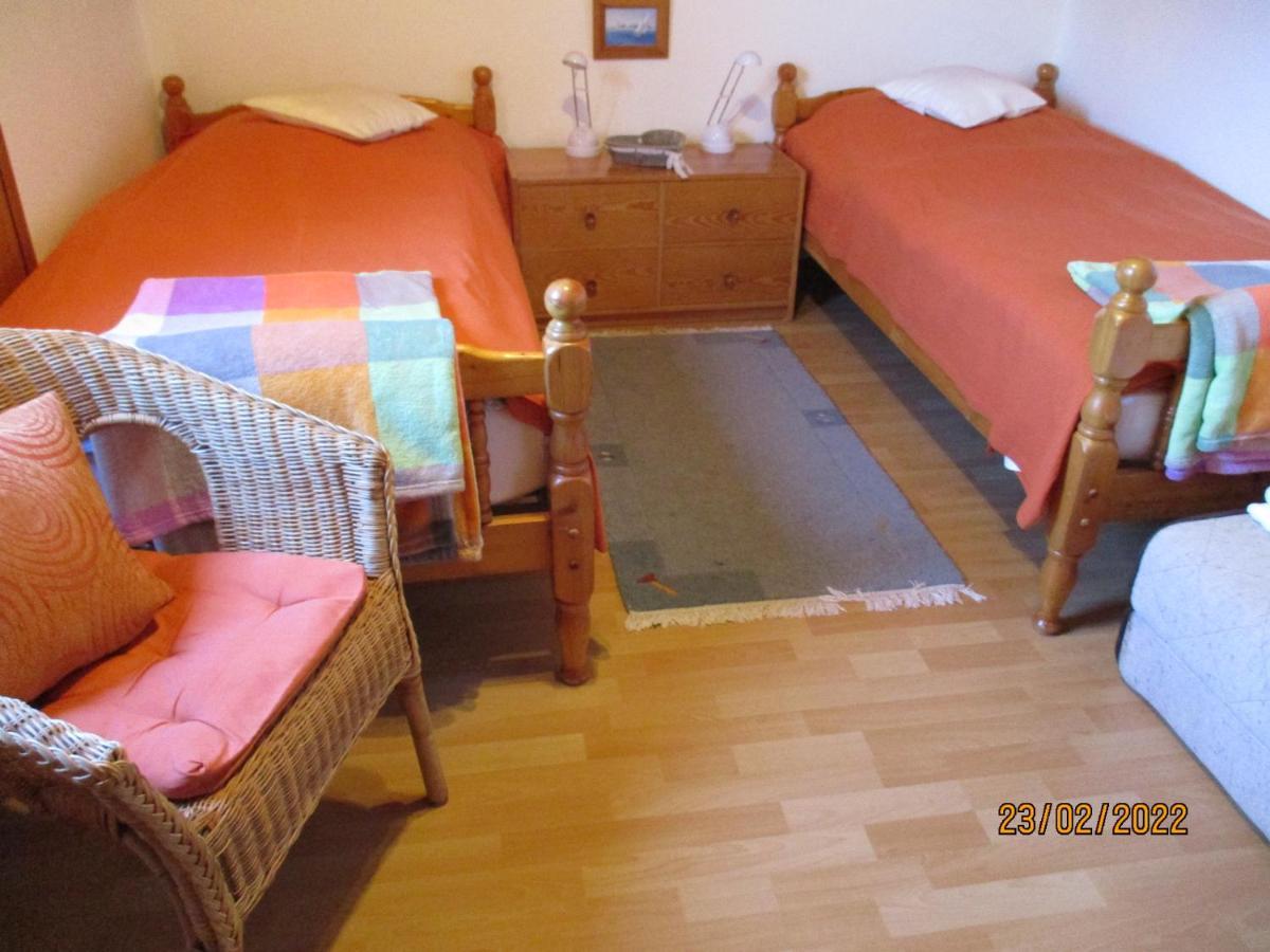 Appartamento Haus Mit Lilie Und Rose Westerdeichstrich Esterno foto